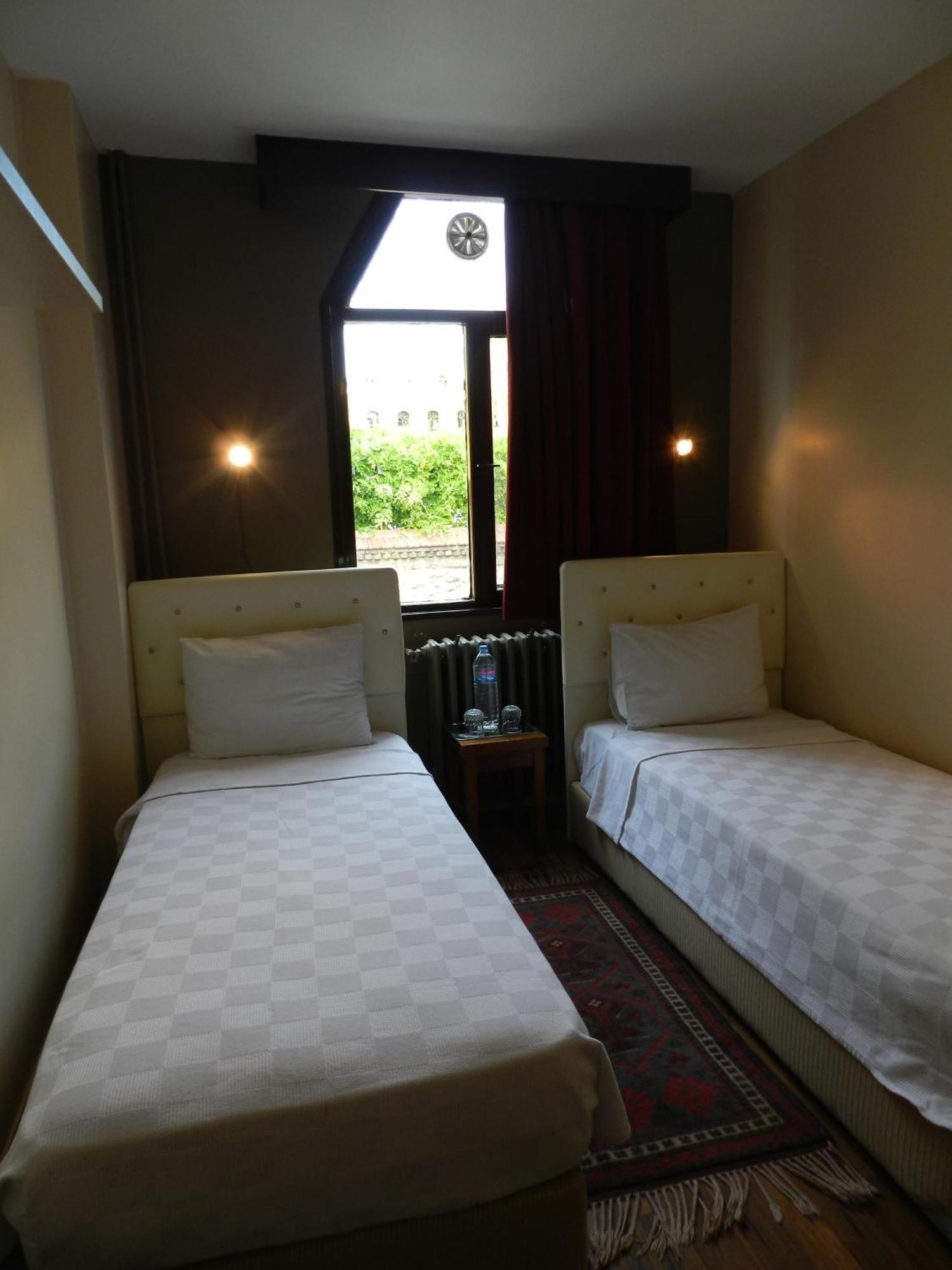 Berk Guest House - Grandma'S House Istanbul Zimmer foto
