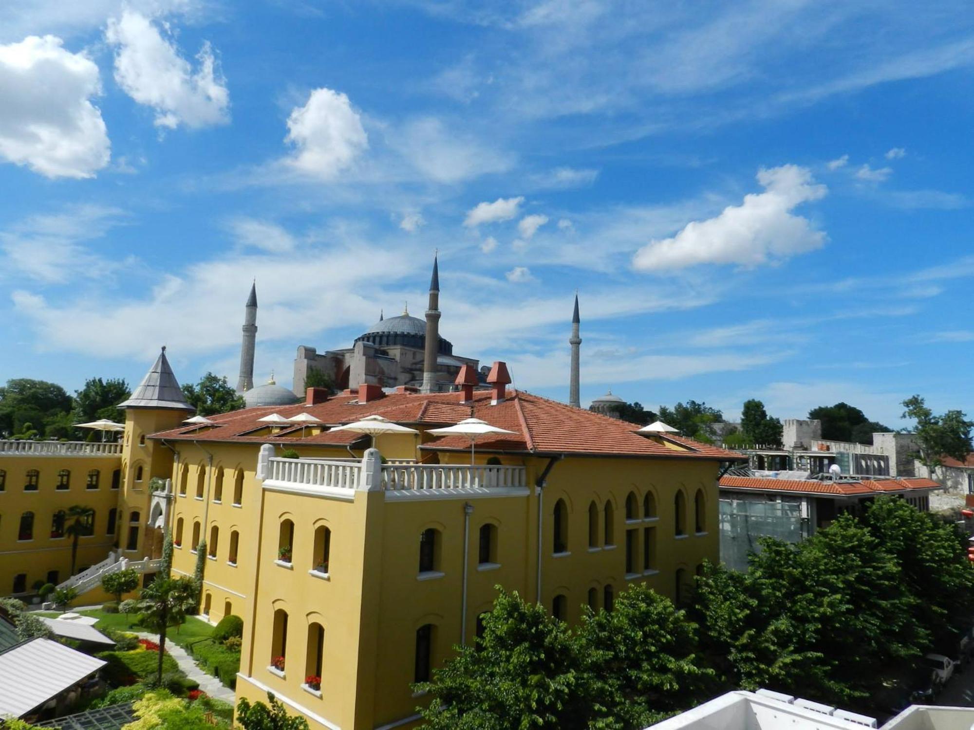Berk Guest House - Grandma'S House Istanbul Exterior foto