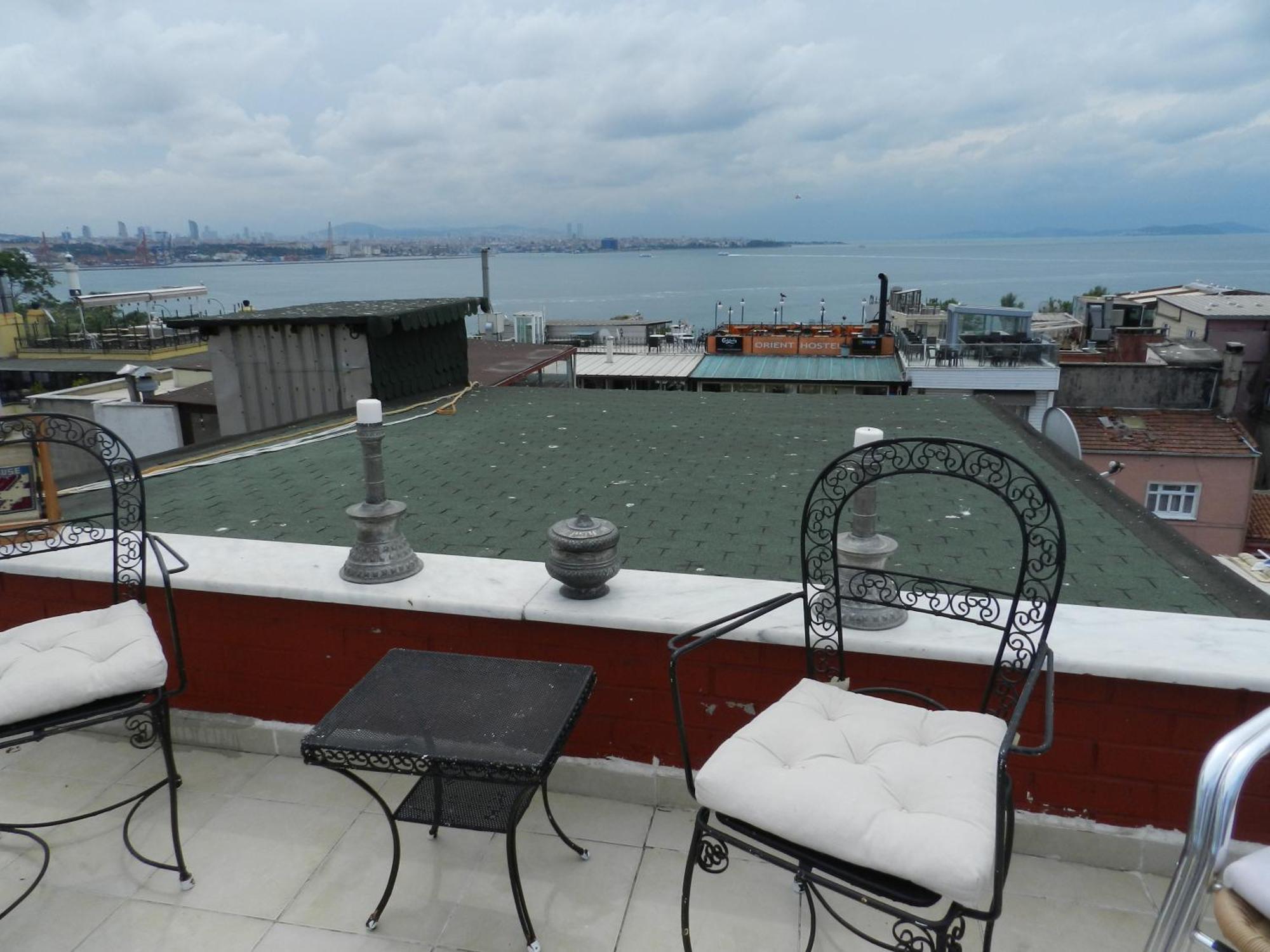 Berk Guest House - Grandma'S House Istanbul Exterior foto